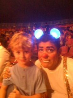 267682_10150309586714715_379559484714_9387803_645022_a - Erika Buenfil