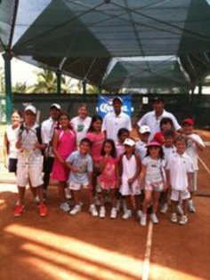 267938_10150309634324715_379559484714_9388309_1744227_a - Erika Buenfil