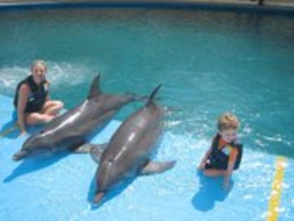 268743_10150309633354715_379559484714_9388293_1241894_a - Erika Buenfil