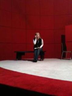 312511_10150361412154715_379559484714_9926256_2258097_a - Erika Buenfil