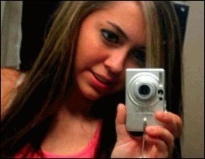 1990876051_small_1 1990876051_small_1