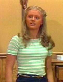 252530_1900337362190_1654358166_1865323_1972266_a - Erika Buenfil