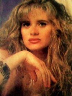 298988_2337884327414_1259056649_2802428_2910863_a