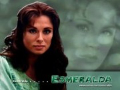 a56991167260_1918143_5512463 - Esmeralda