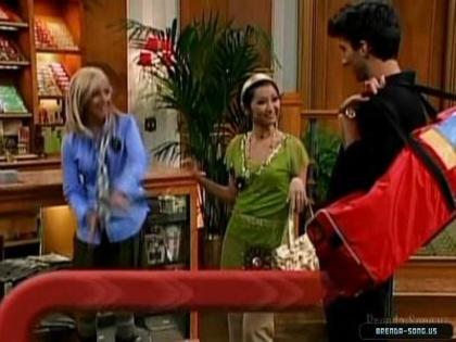 1. (22) - Television Series The Suite Life of Zack and Cody Season 03 The Suite Life 317