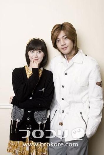 ji_hoo_and_jan_di-200906140753272