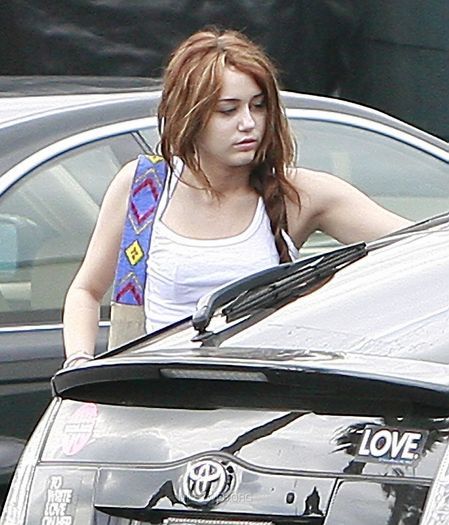 3 - Miley Cyrus Arriving to the Studio in Hollywood - February 4 2010