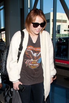 8 - Miley Cyrus At LAX Departing To Ecuador