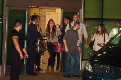 1 - Miley Cyrus At Peru Airport