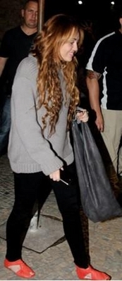 normal_mileyjjk_252862529 - Miley Cyrus Leaving a Restaurant in Rio Brazil 11th May
