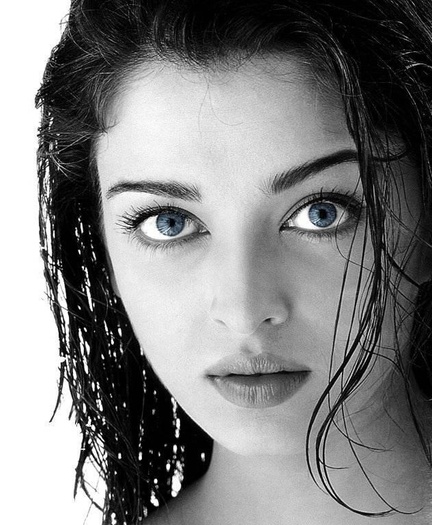 Mama!! Oh, ce dor mi-a fost de tine