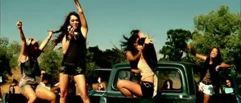 Miley-Cyrus-Party-In-The-USA 223