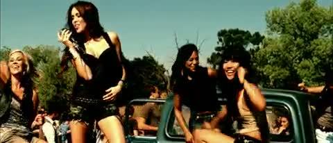 Miley-Cyrus-Party-In-The-USA 230