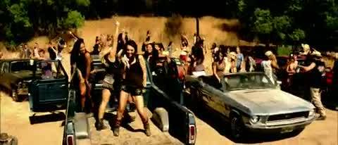 Miley-Cyrus-Party-In-The-USA 261