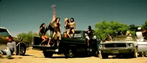 Miley-Cyrus-Party-In-The-USA 279