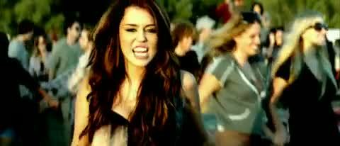 Miley-Cyrus-Party-In-The-USA 405