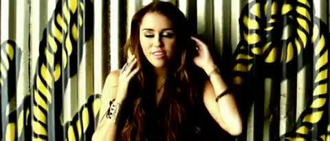 Miley-Cyrus-Party-In-The-USA 428