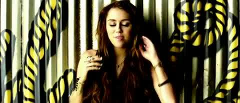 Miley-Cyrus-Party-In-The-USA 429 - Miley Cyrus Party In The USA Screen Captures