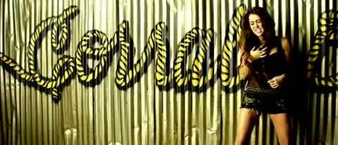 Miley-Cyrus-Party-In-The-USA 460 - Miley Cyrus Party In The USA Screen Captures