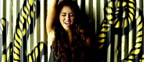 Miley-Cyrus-Party-In-The-USA 477 - Miley Cyrus Party In The USA Screen Captures