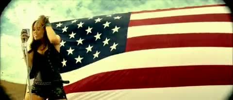 Miley-Cyrus-Party-In-The-USA 590 - Miley Cyrus Party In The USA Screen Captures