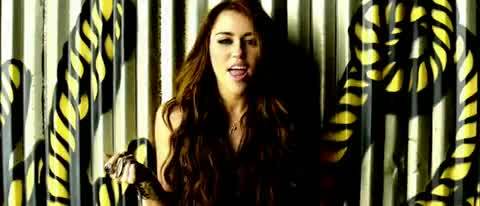 Miley-Cyrus-Party-In-The-USA 494 - Miley Cyrus Party In The USA Screen Captures