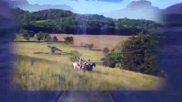 [www.fisierulmeu.ro] Miley Cyrus - The Climb - Official Music Video (HQ) 03026