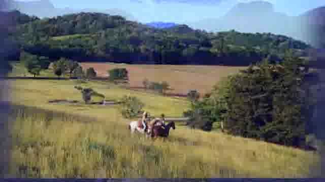 [www.fisierulmeu.ro] Miley Cyrus - The Climb - Official Music Video (HQ) 03044