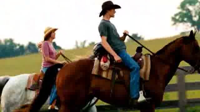 [www.fisierulmeu.ro] Miley Cyrus - The Climb - Official Music Video (HQ) 03474