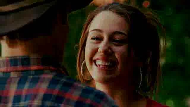 [www.fisierulmeu.ro] Miley Cyrus - The Climb - Official Music Video (HQ) 03769 - Miley Cyrus The Climb Screen Captures