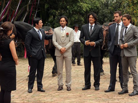 221749_214410195252500_190624850964368_844769_1800025_n