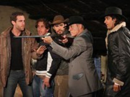 229194_216246875068832_190624850964368_859997_1797137_a