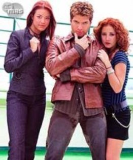 a1124019589_30275664_3999