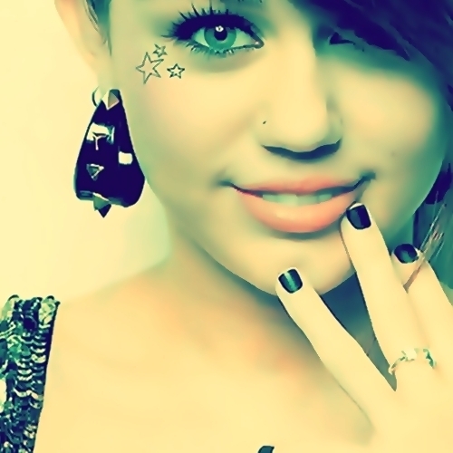46347052_JJOHAYURU - Miley Cyrus - All About She