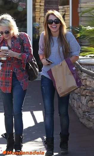 289df0x - miley-cyrus 1
