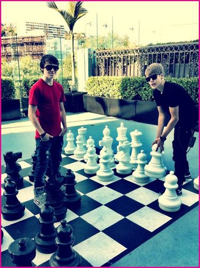 Justin-Bieber-Chess