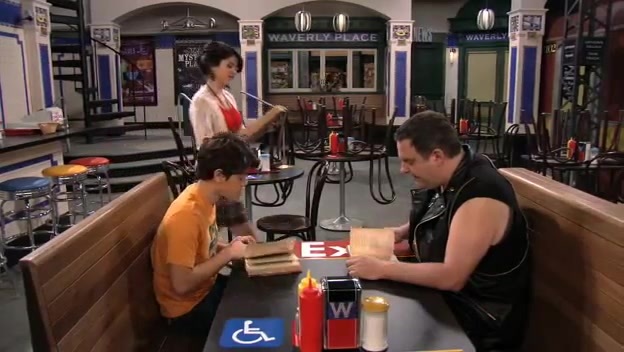 S03E12 213