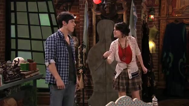 S03E12 304 - Episode Dude Looks Like Shakira