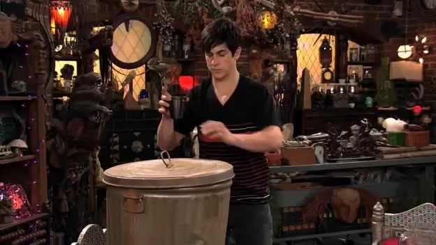 S03E12 370