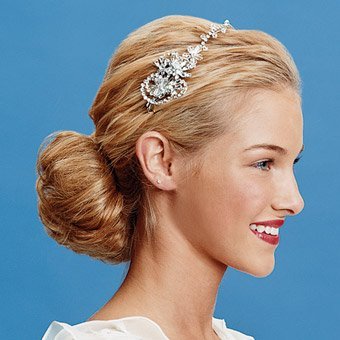 classic_with_trend_wedding_hairstyle_with_crystal_head_band - coafiuri de ocazie