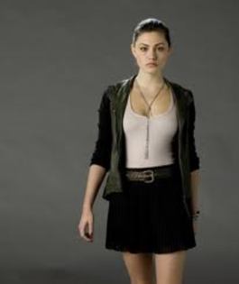 images - phoebe tonkin