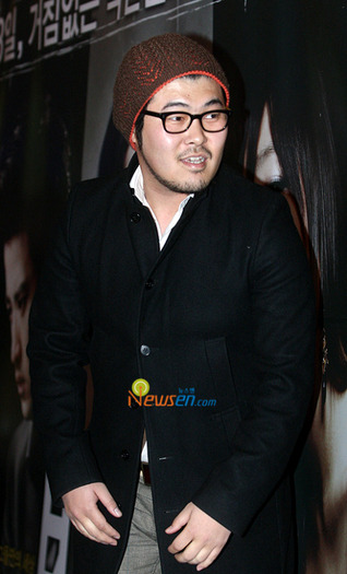 200911272041431003_1 - Kim Ki Bang as Bom Chun Sik