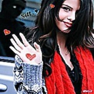 59401523_SXFUPCJ - selena gomez