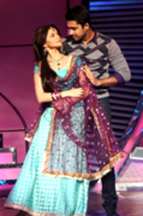 Rubina & Avinash in Love [6]