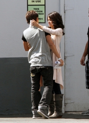 normal_SelenaGomez13 - xX_At a studio in LA