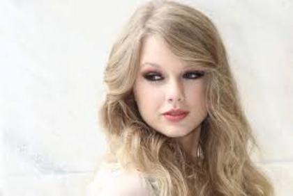 images - alege o poza cu taylon swift