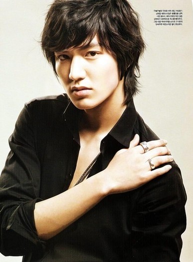 Lee-Min-Ho-lee-min-ho-6163255-442-599