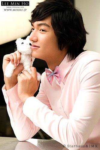 Lee-Min-Ho-lee-min-ho-6478824-333-500 - Lee Min Ho