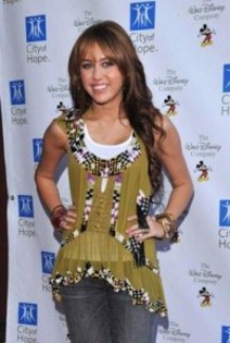 Miley-Ray-Cyrus-1224320103 - poze Miley Cyrus