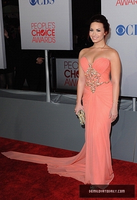 Demitzu (77) - Demitzu - 11 01 2012 - Peoples Choice Awards